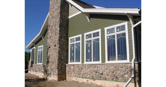 side-of-house-with-full-fireplace