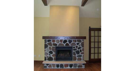 livingroom-fireplace